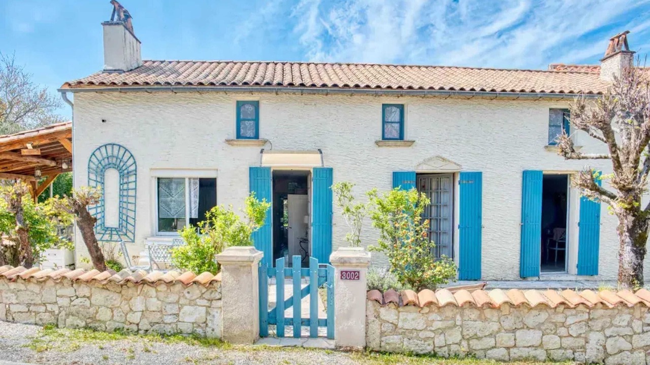 Photo of Others in Bosset