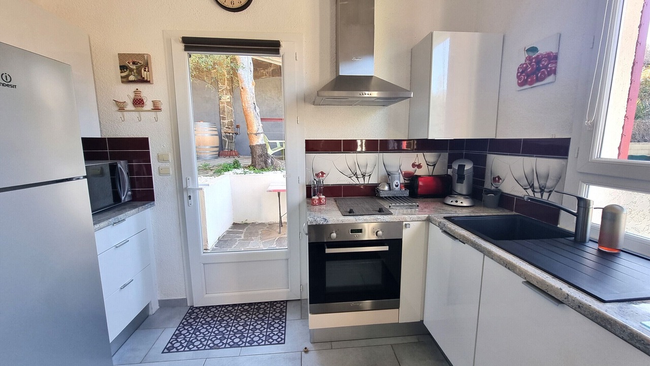 Photo of Kitchen in Port-Vendres