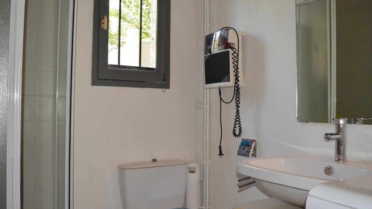 Photo of Bathroom in Saint-Cyprien Plage