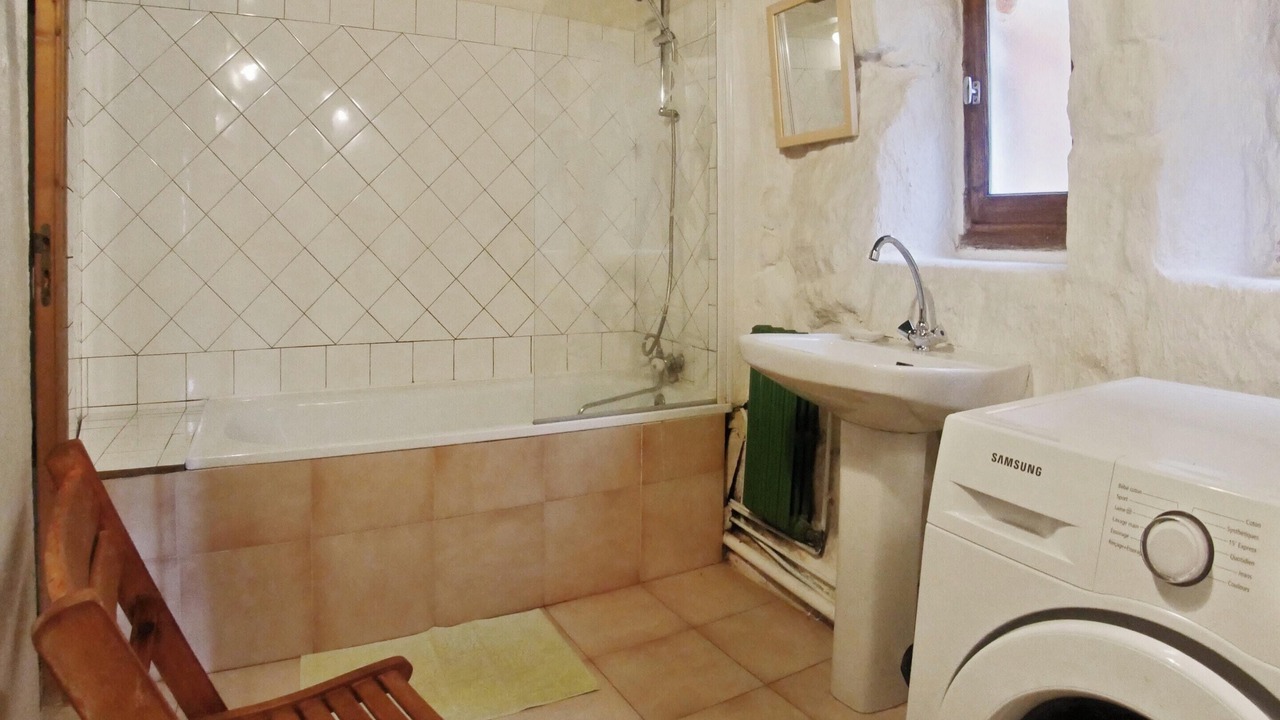 Photo of Bathroom in Saint-Basile
