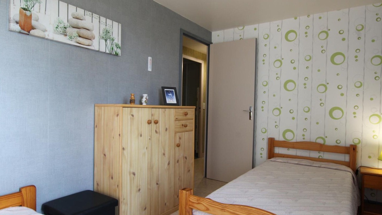 Photo of Bedroom in Folligny