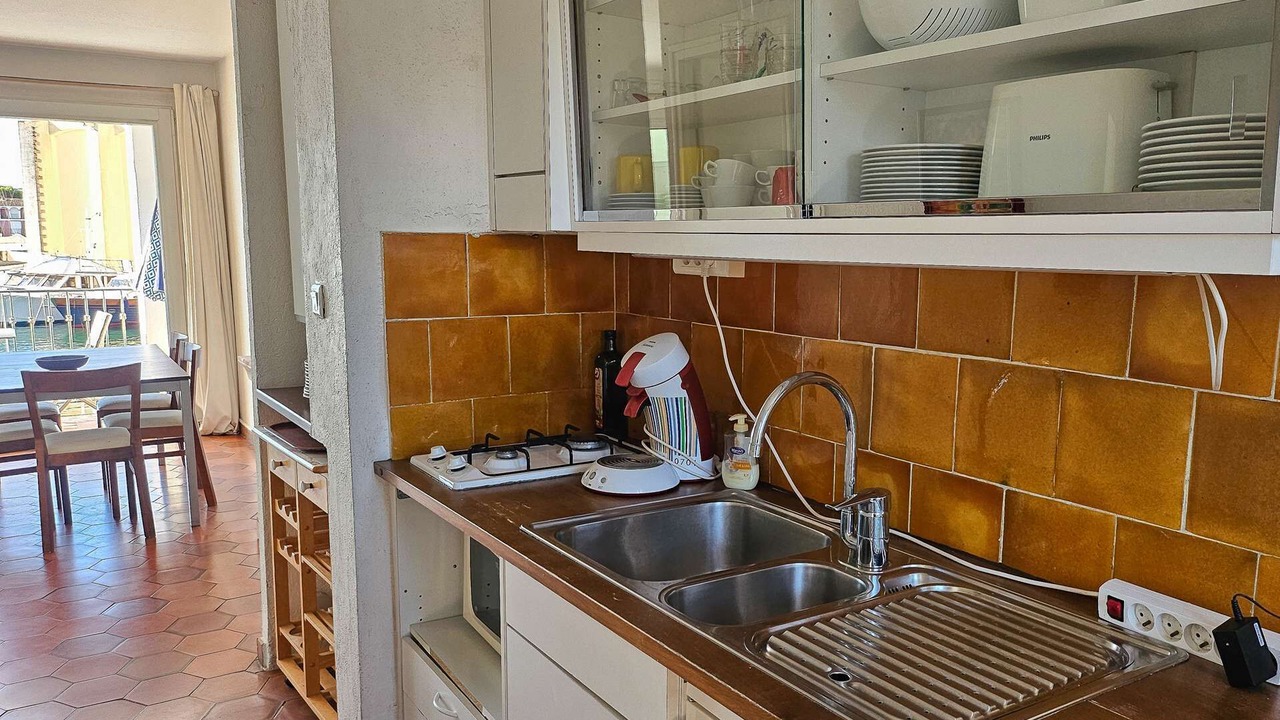 Photo of Kitchen in Port Grimaud