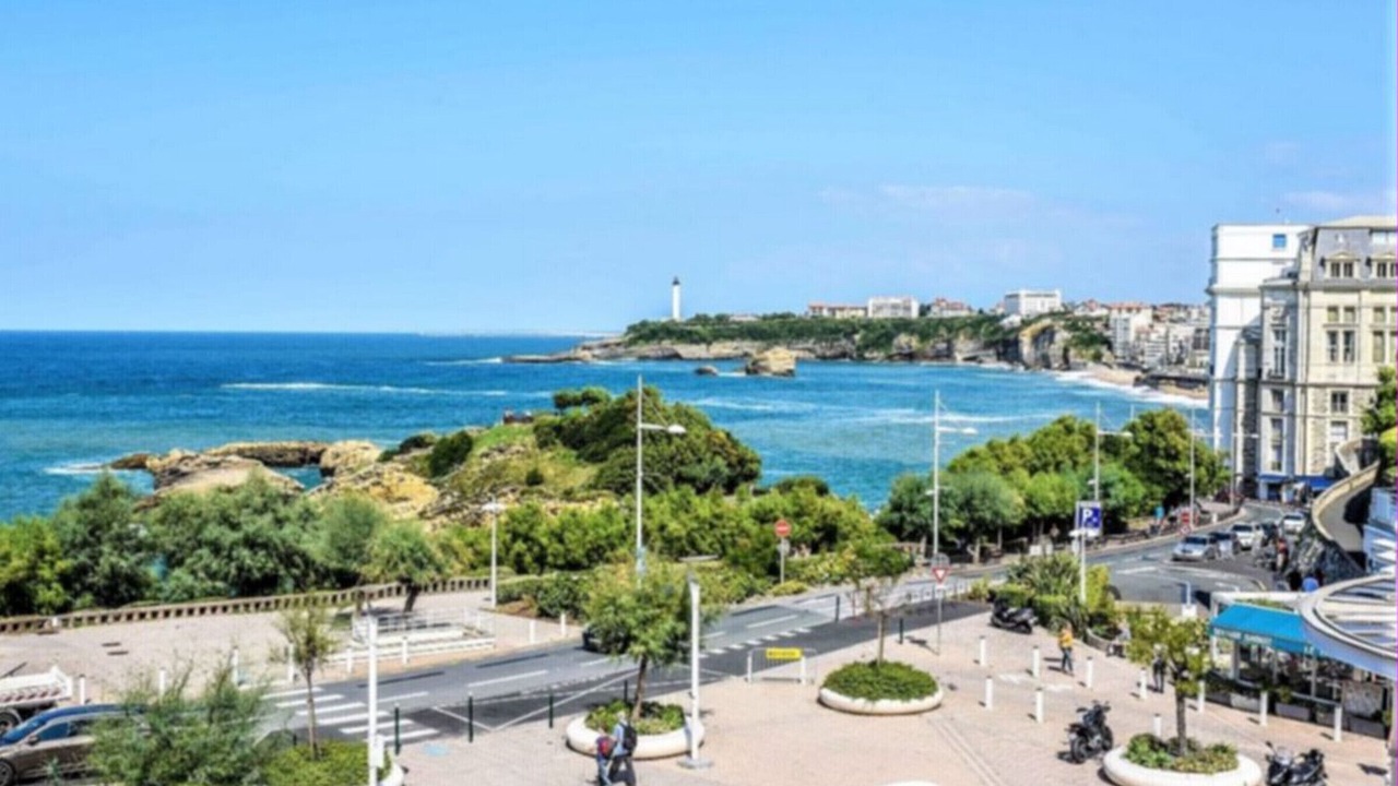 Photo of Others in Biarritz