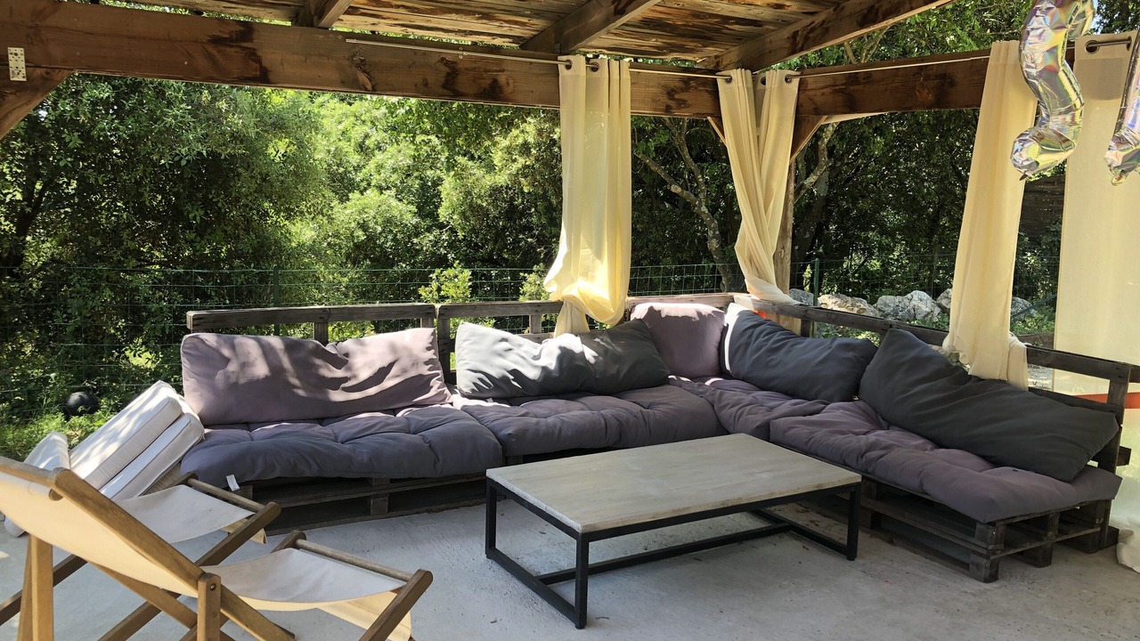 Photo of Patio Balcony in Vallabrix