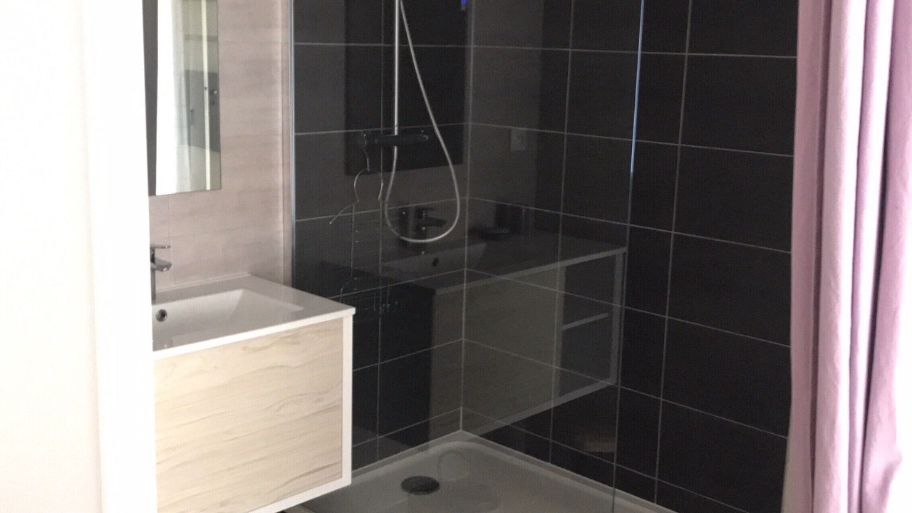 Photo of Bathroom in Vallabrix