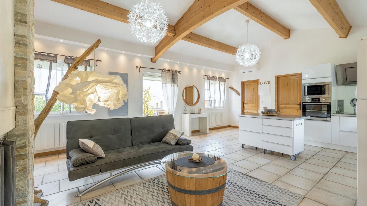 Photo of Livingroom in Poussan