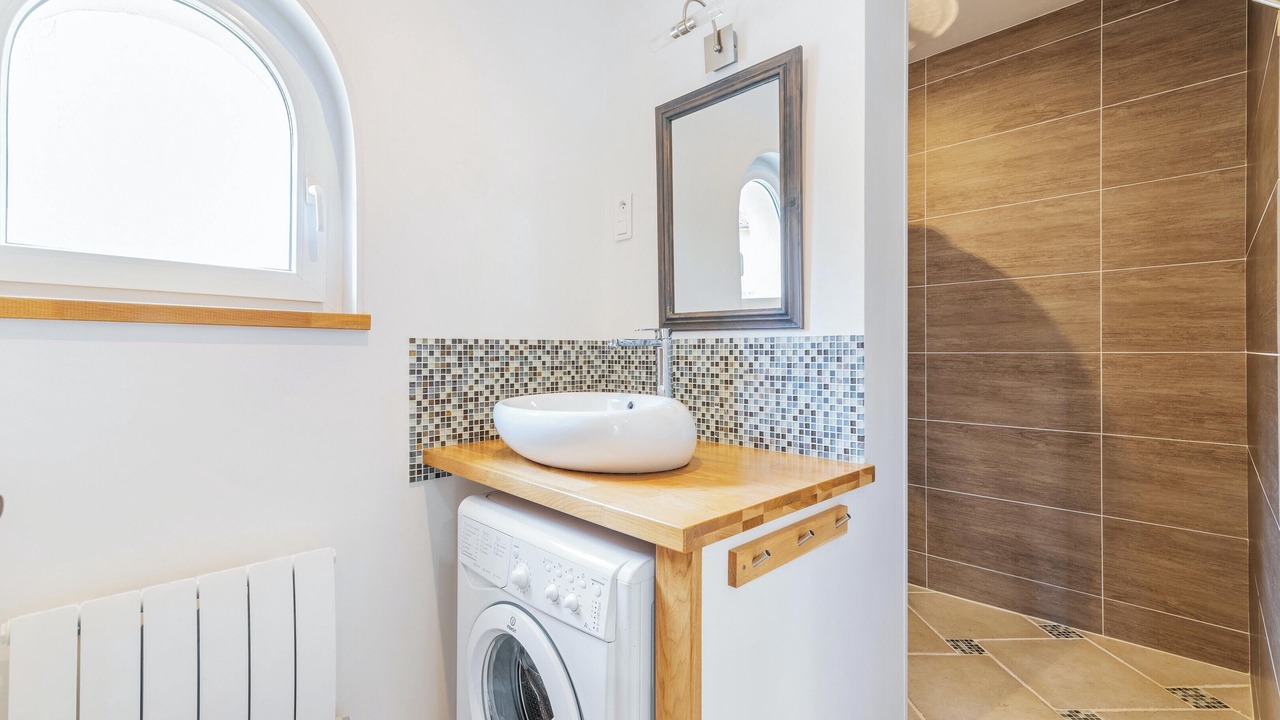 Photo of Bathroom in Poussan