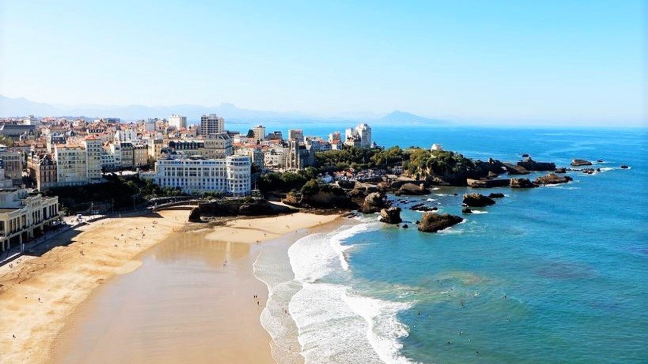 Photo of Others in Biarritz