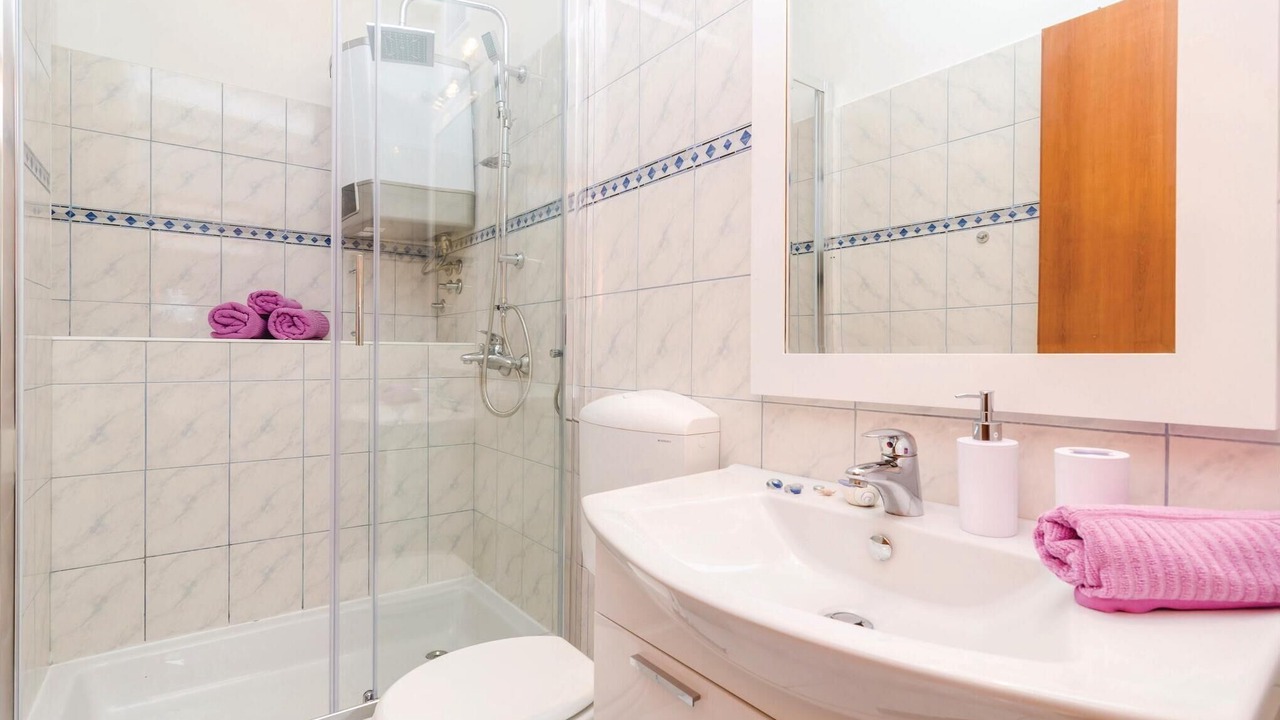 Photo of Bathroom in Slano
