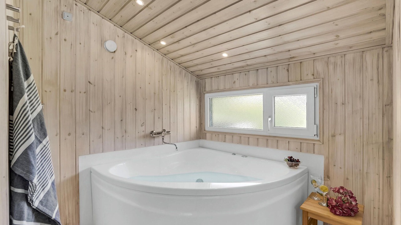 Photo of Bathroom in Lonstrup
