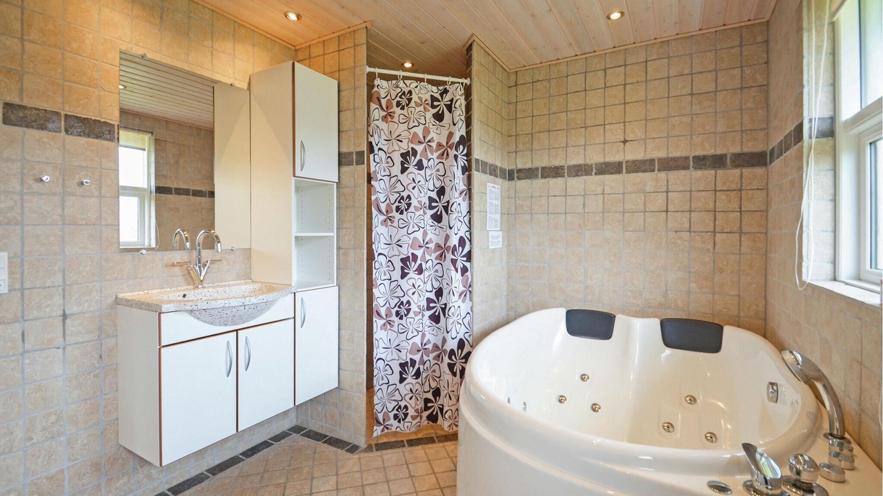 Photo of Bathroom in Vinderup