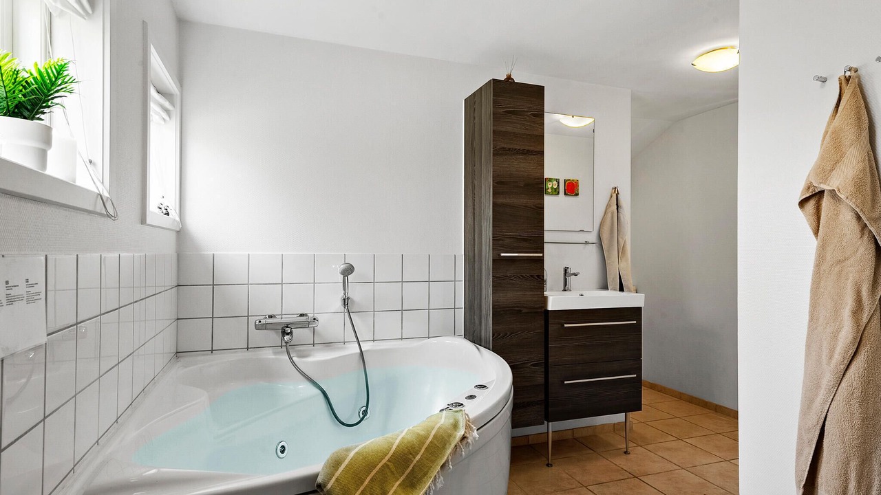 Photo of Bathroom in Skaven Strand