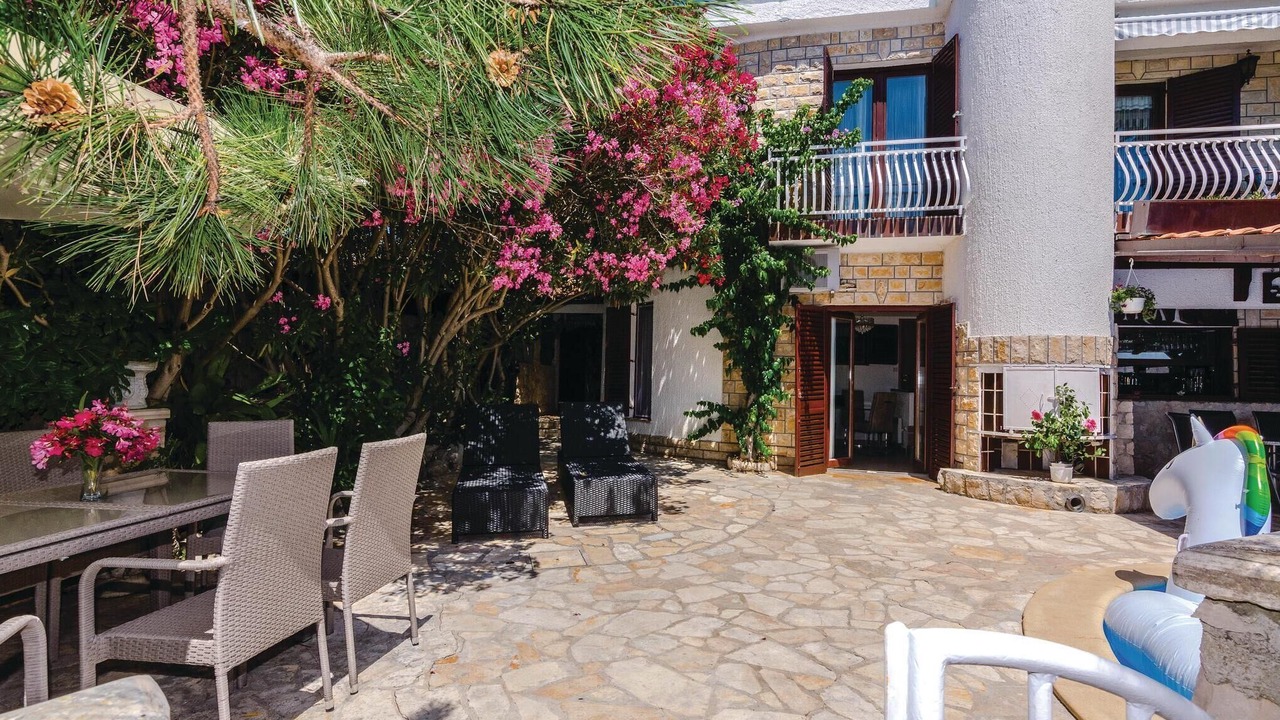 Photo of Outdoor in Kozino