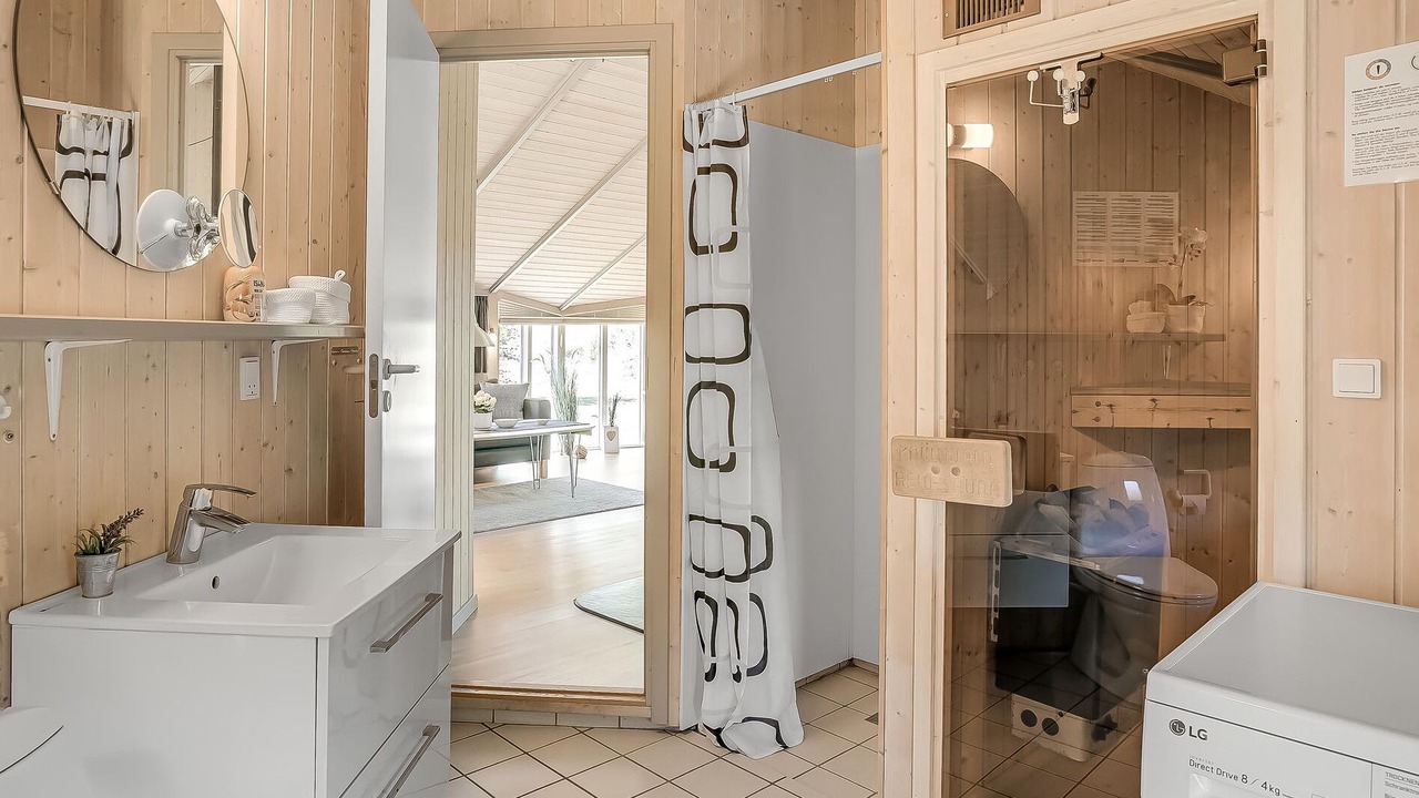 Photo of Bathroom in Vejlby Fed