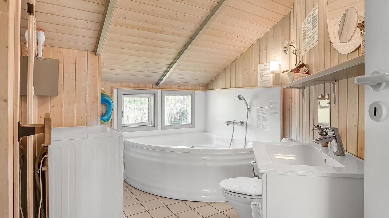 Photo of Bathroom in Vejlby Fed