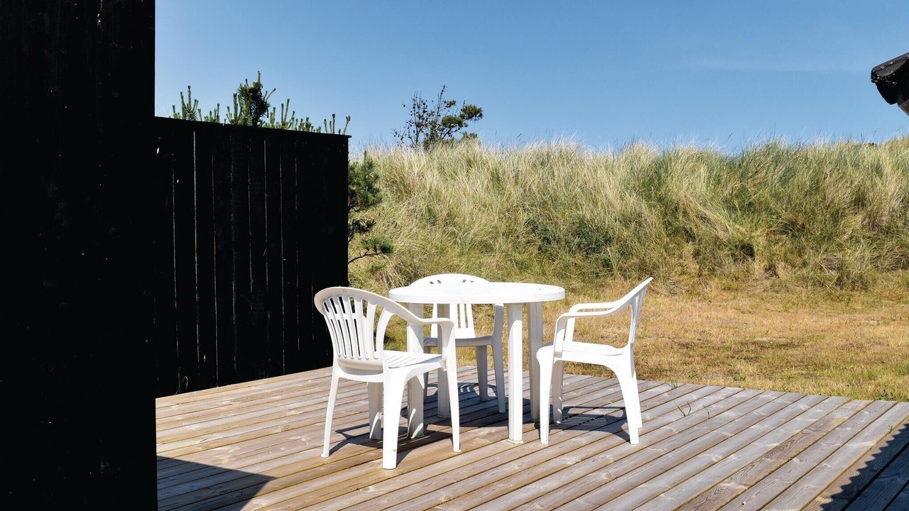 Photo of Others in Houvig Strand