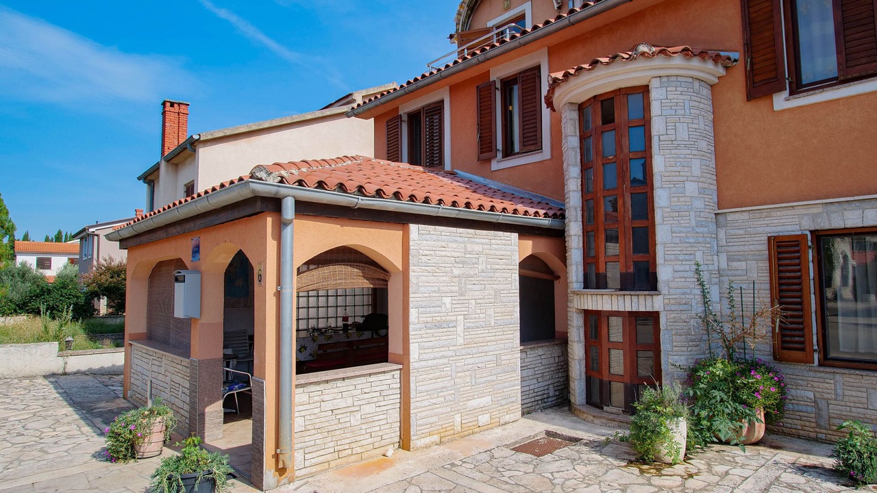 Photo of Outdoor in Valbandon