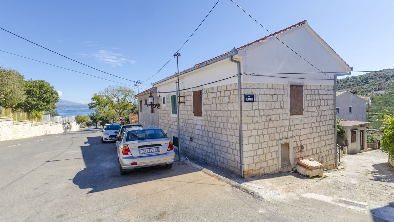 Photo of Outdoor in Slatine