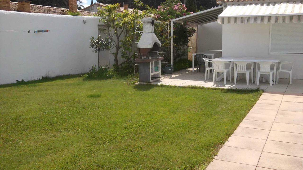 Photo of Outdoor in Meynes