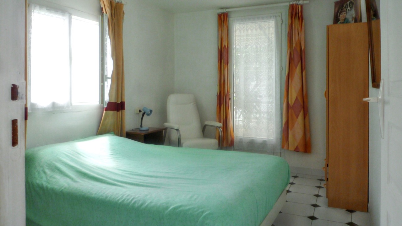 Photo of Others in Meynes