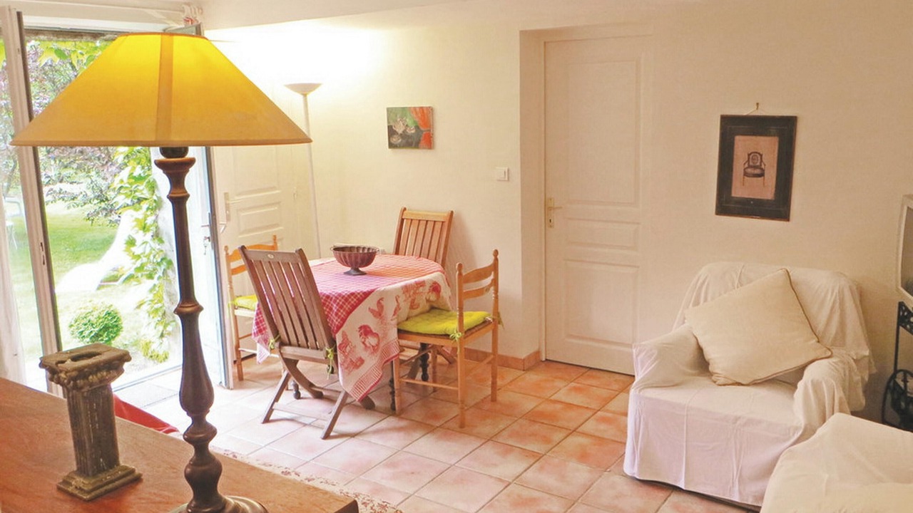 Photo of Livingroom in Saint-Branchs