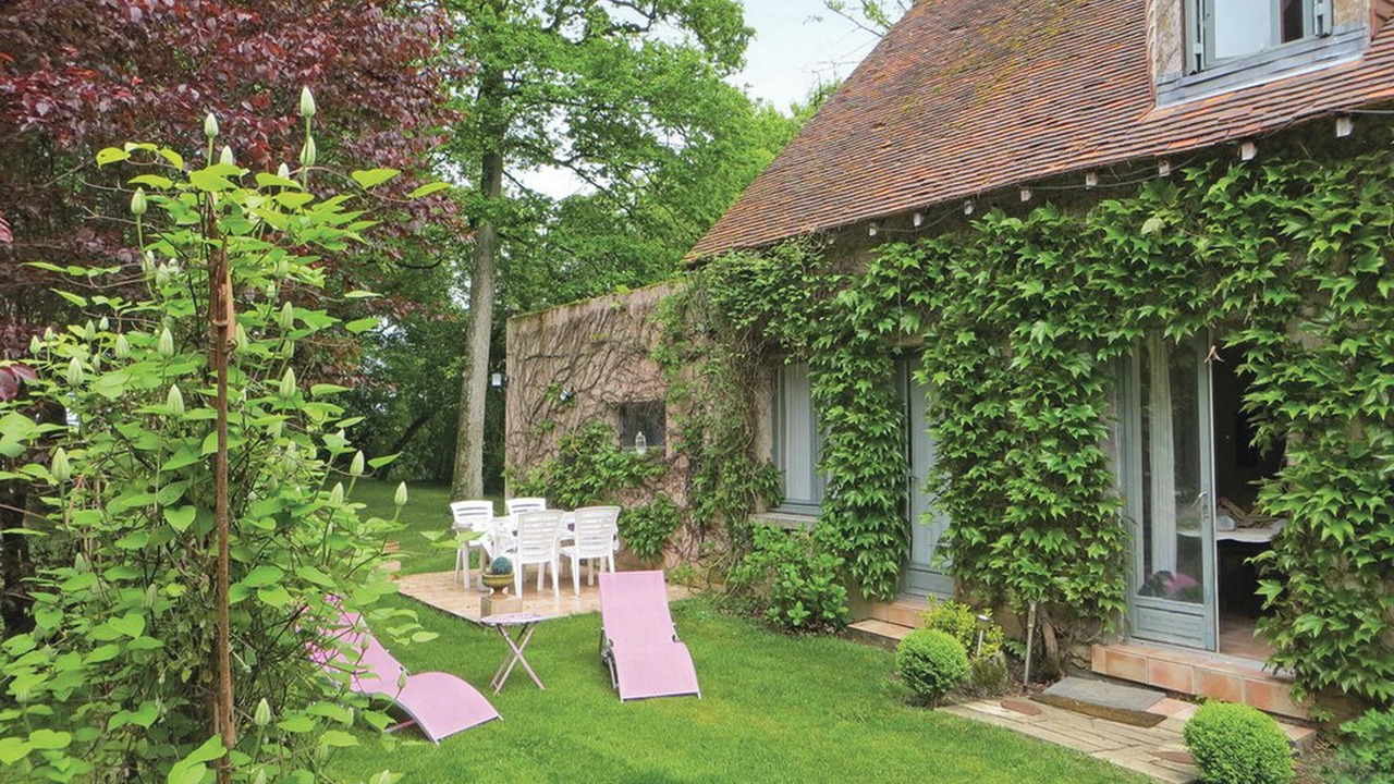 Photo of Patio Balcony in Saint-Branchs