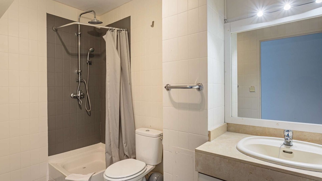 Photo of Bathroom in Hendaye