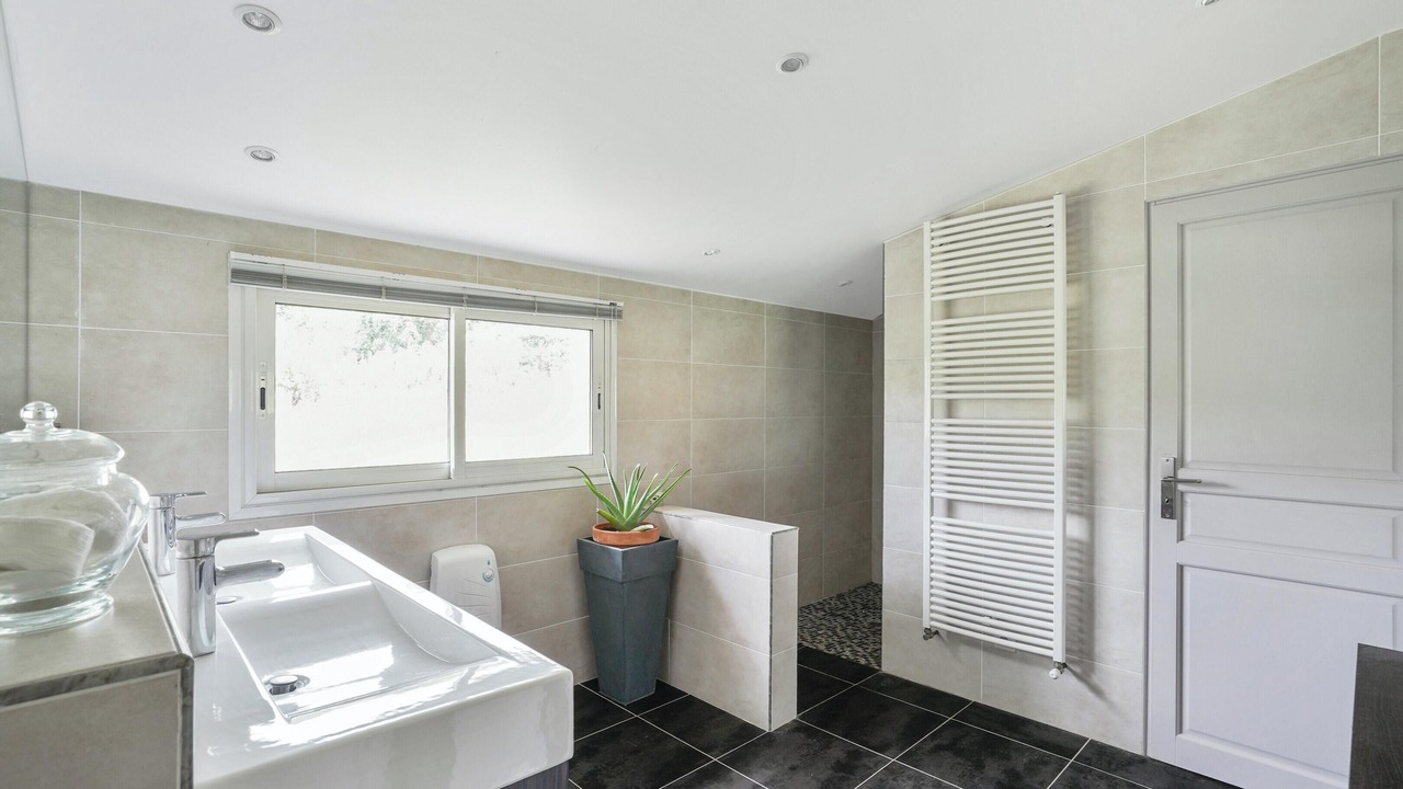 Photo of Bathroom in Saint-Sylvestre-sur-Lot