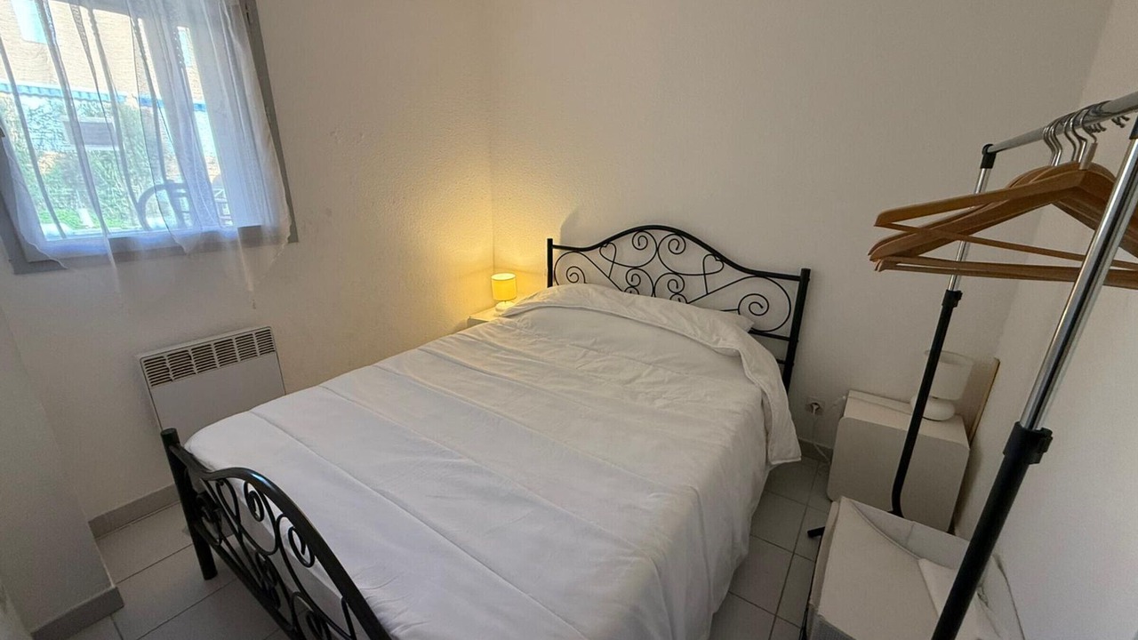 Photo of Bedroom in Banyuls-sur-Mer