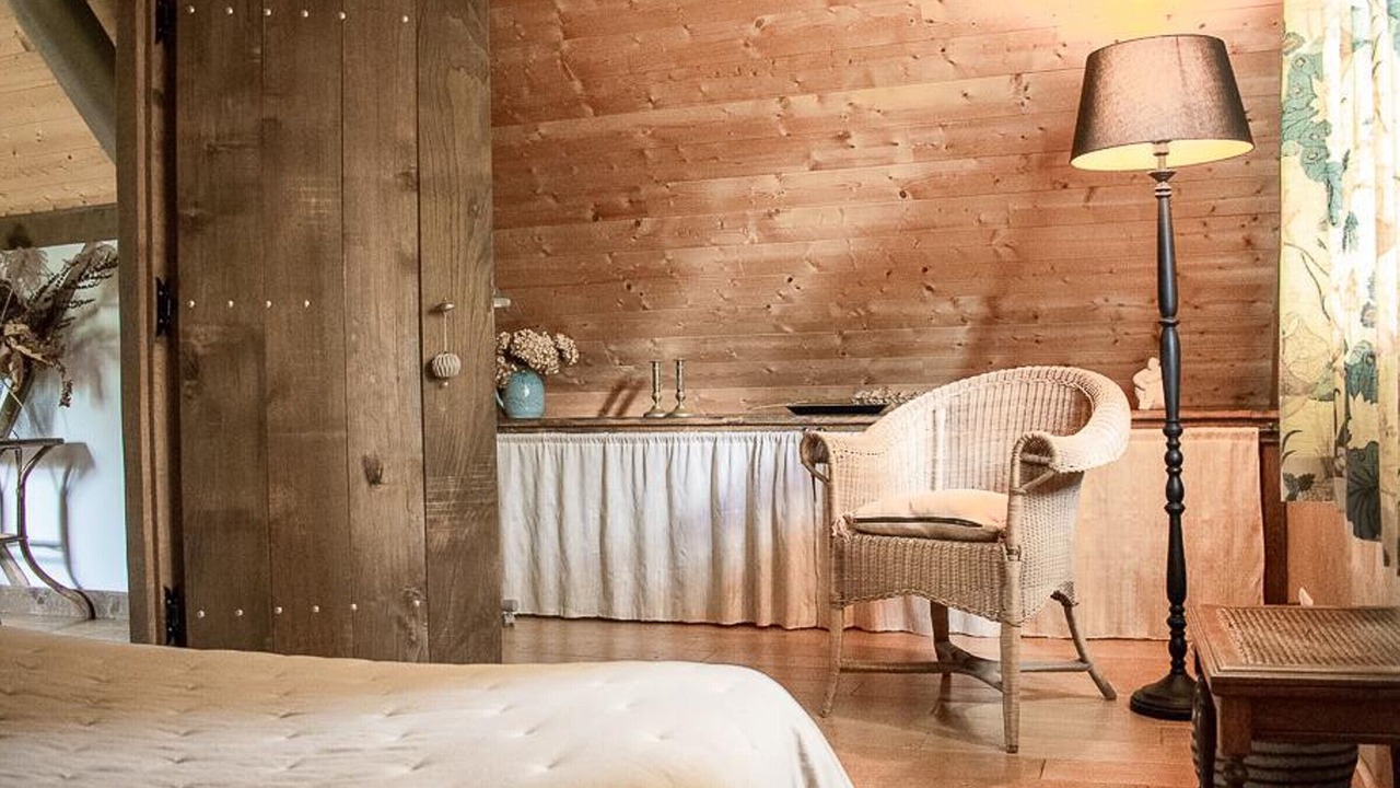 Photo of Bedroom in La Mouche