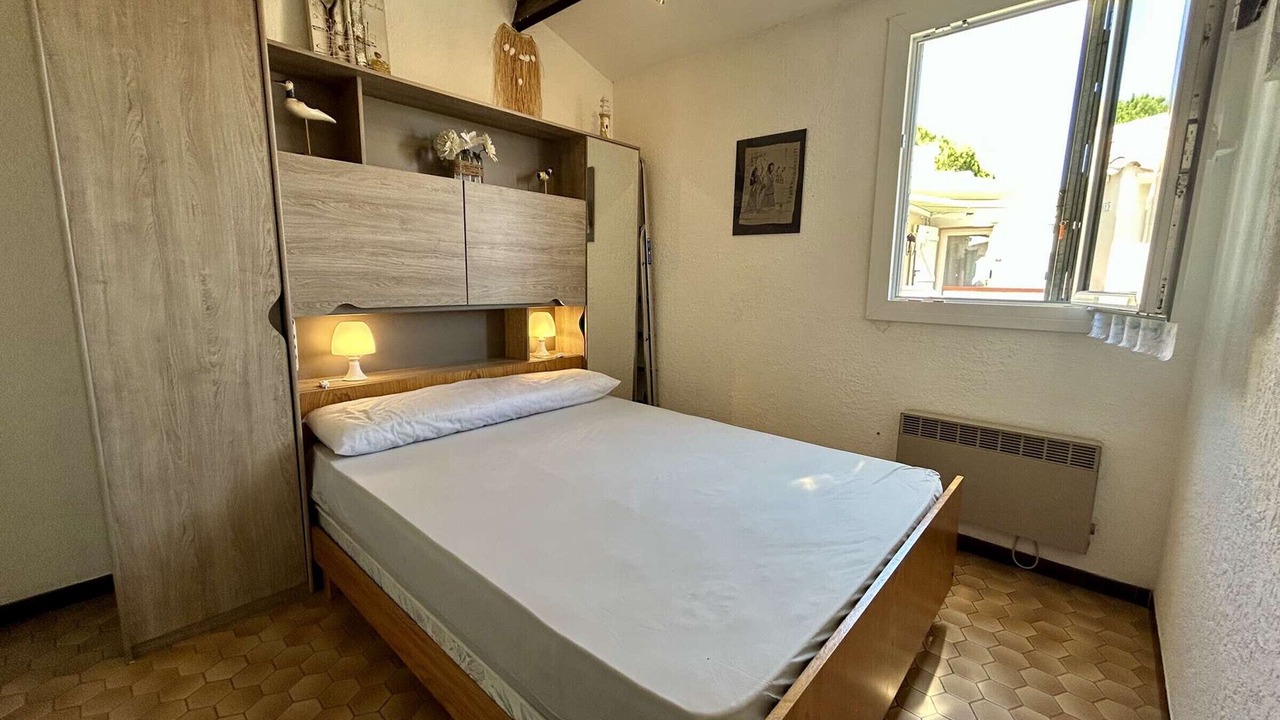 Photo of Bedroom in Saint-Cyprien Plage