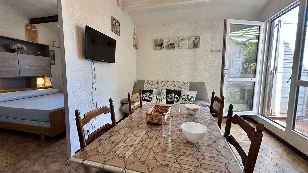 Photo of Bedroom in Saint-Cyprien Plage