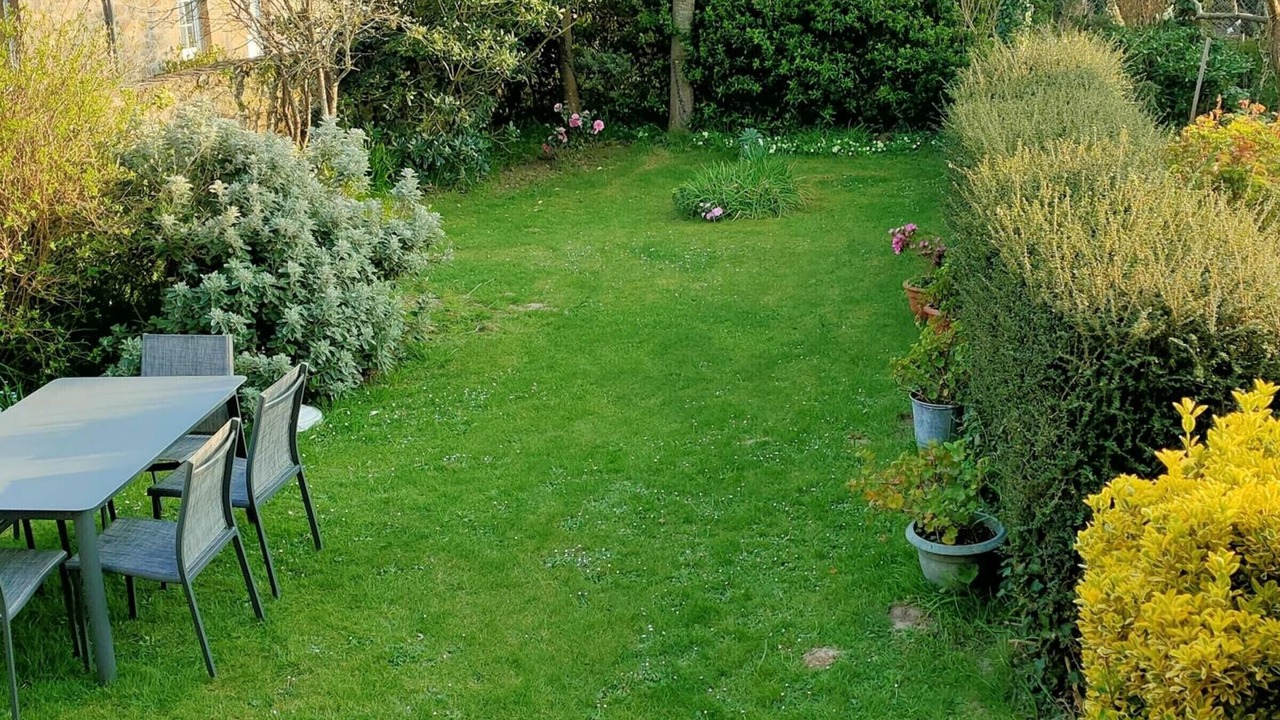 Photo of Outdoor in Vrasville