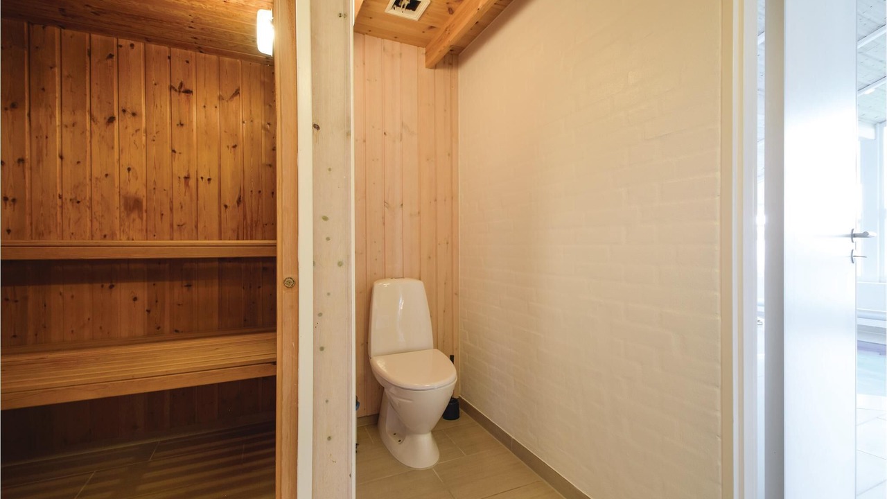 Photo of Bathroom in Pøt Strandby