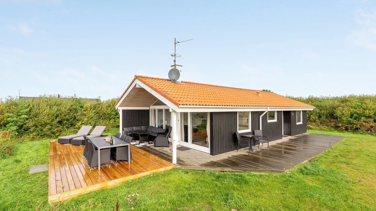 Photo of Outdoor in Vrist Strand