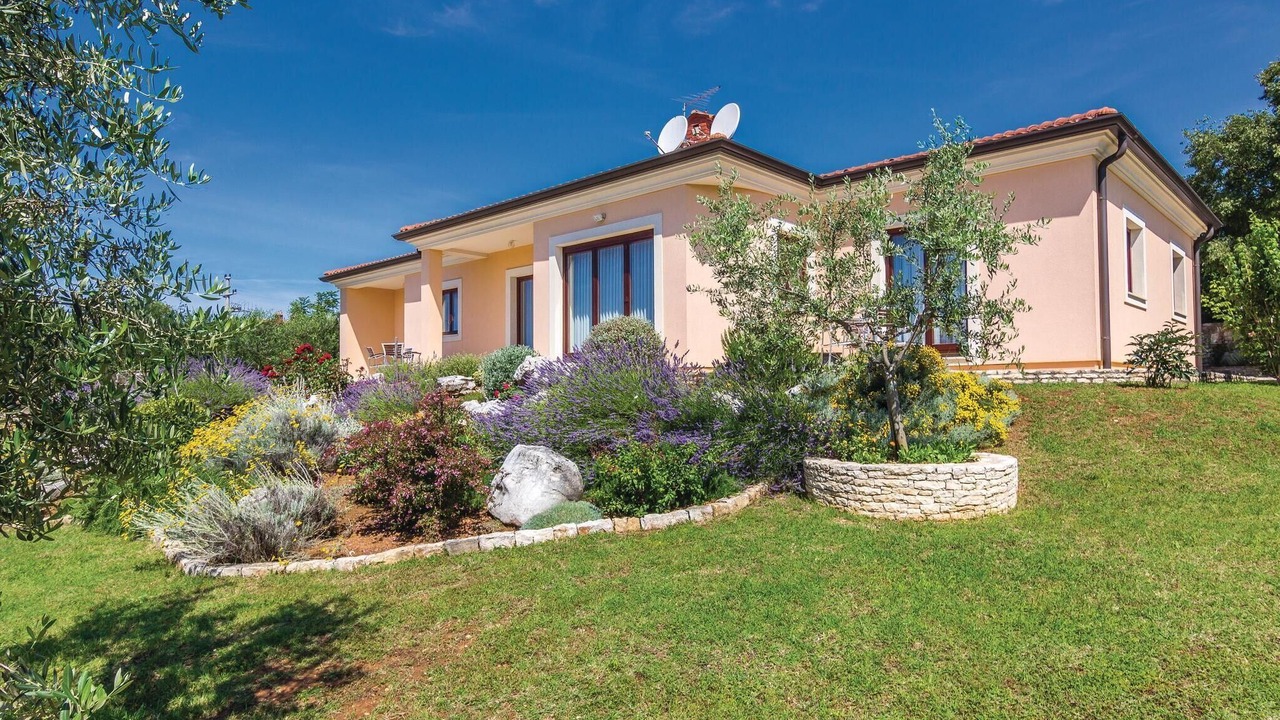 Photo of Outdoor in Kastel