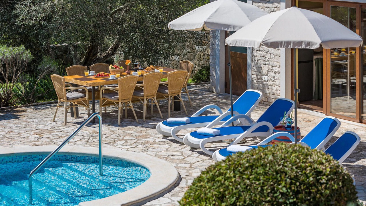 Photo of Outdoor in Kastel