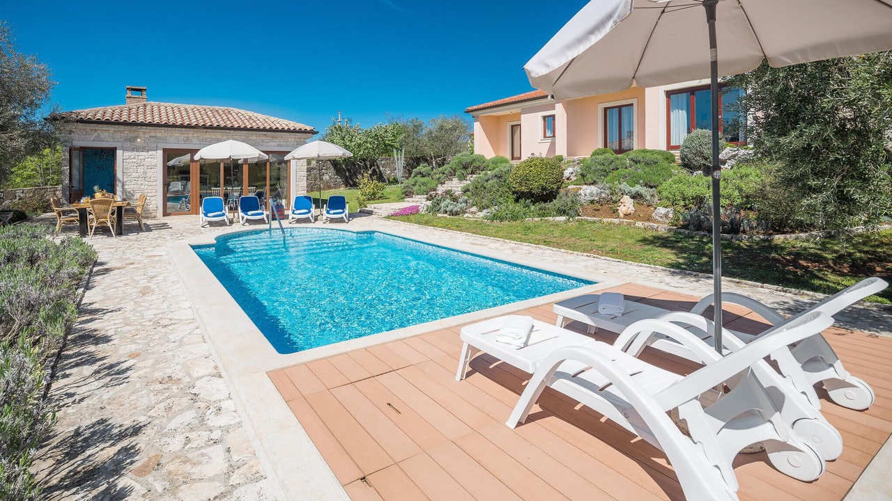 Photo of Outdoor in Kastel