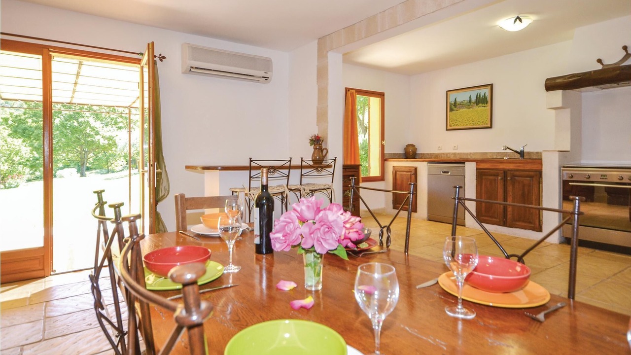 Photo of Others in Apt