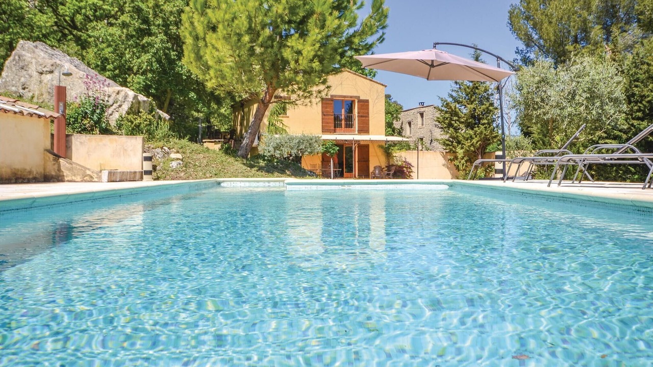 Photo of Others in Apt