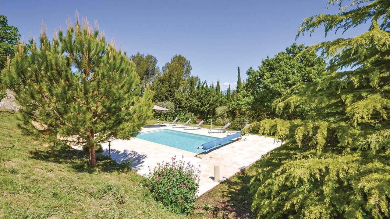 Photo of Outdoor in Apt