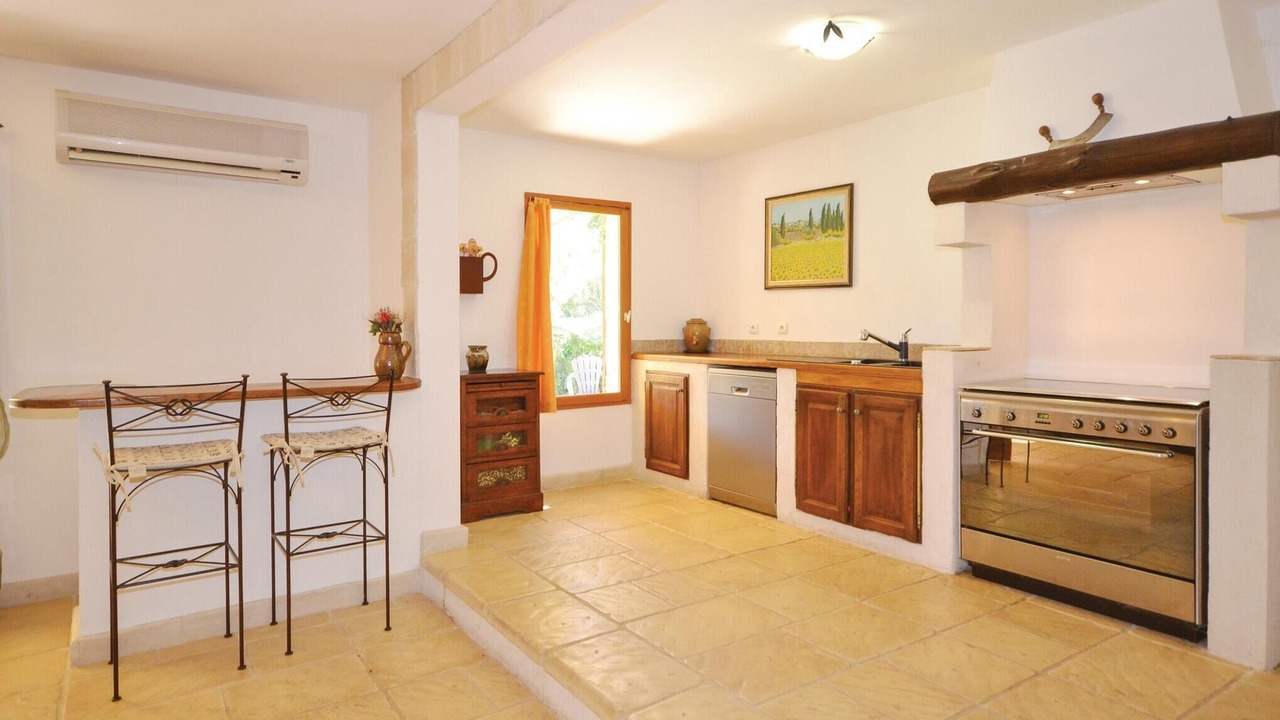 Photo of Others in Apt