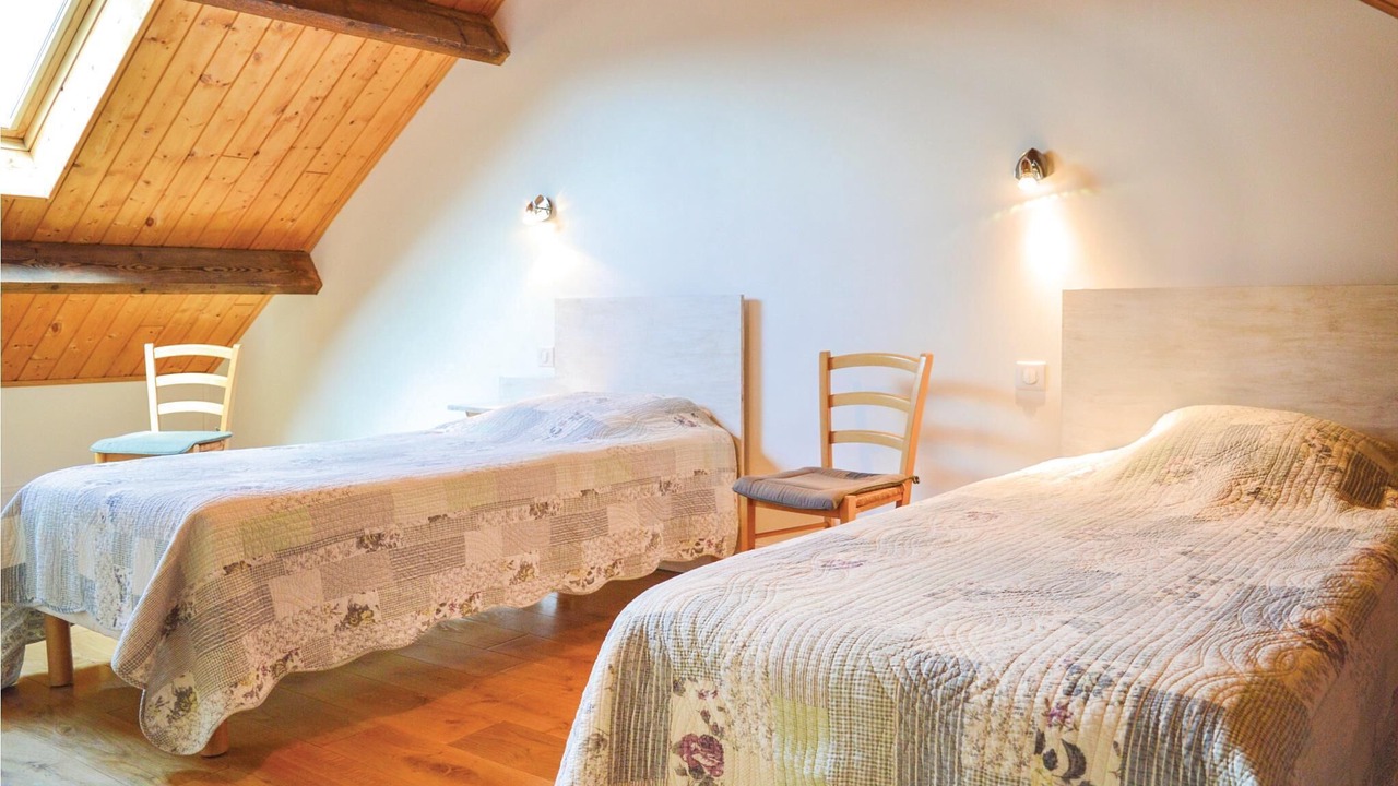 Photo of Others in Roisel