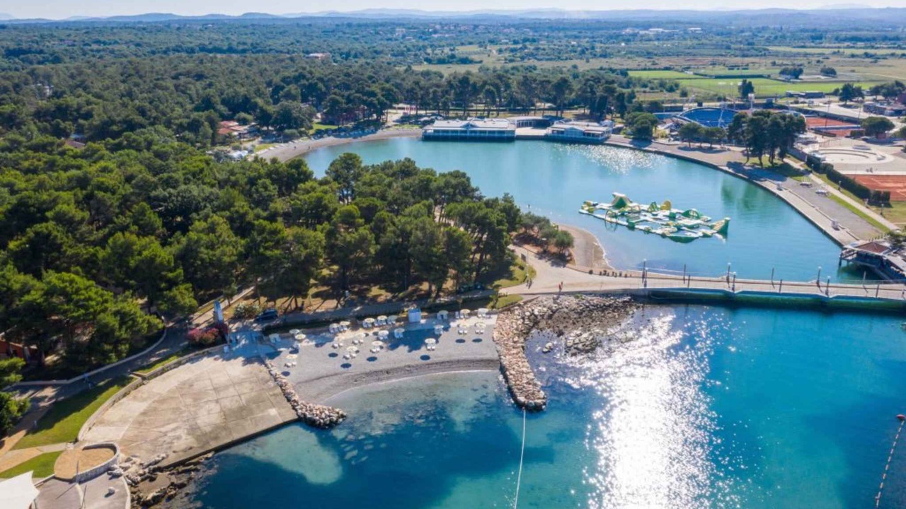 Photo of Outdoor in Monterol