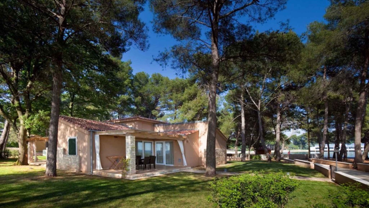 Photo of Outdoor in Monterol