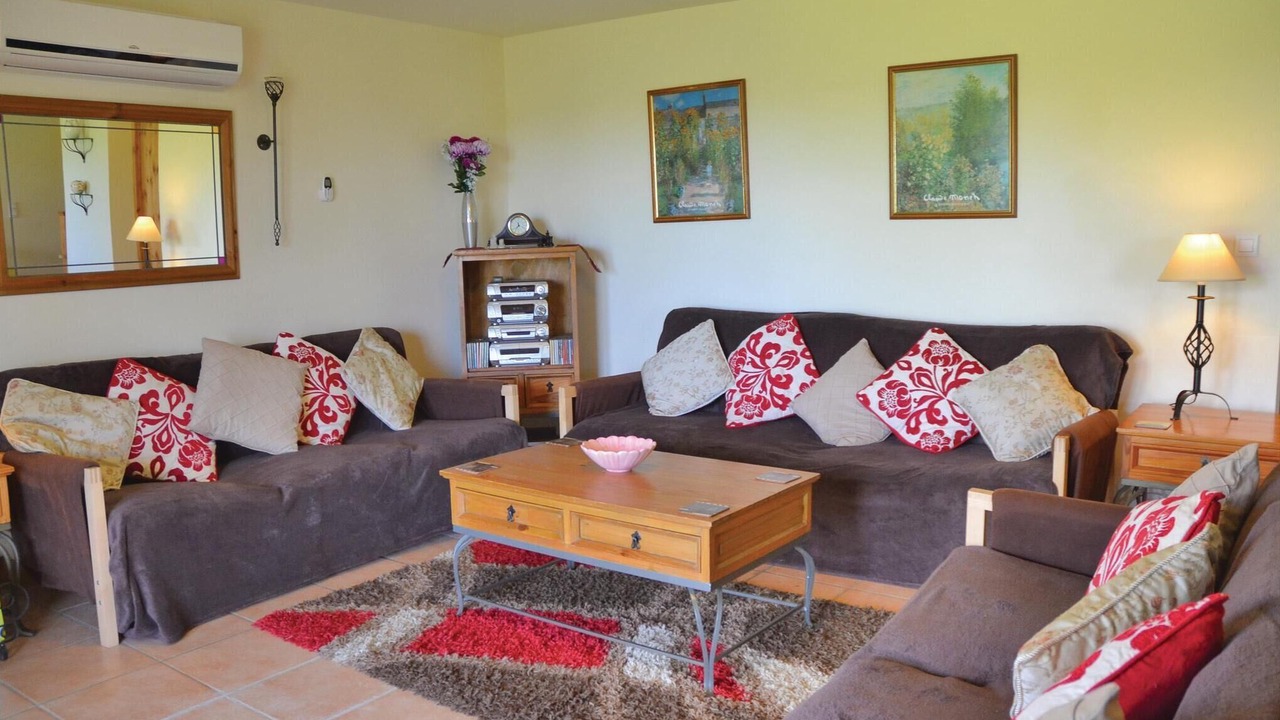 Photo of Bedroom in Saint-Pierre-sur-Orthe