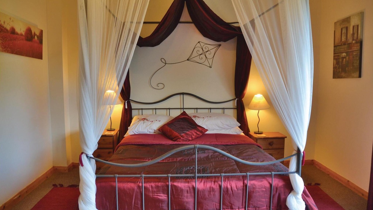 Photo of Others in Saint-Pierre-sur-Orthe