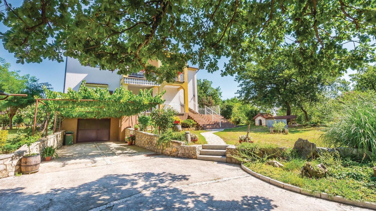 Photo of Outdoor in Marceljani