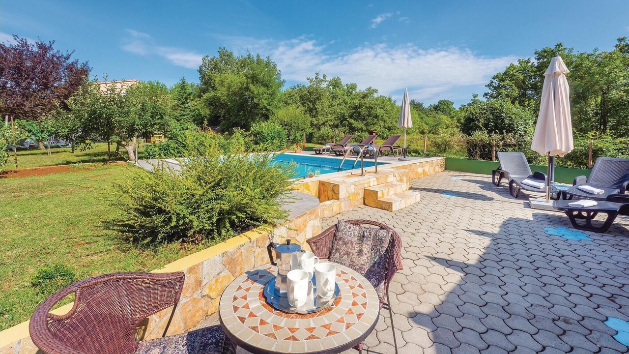 Photo of Outdoor in Marceljani