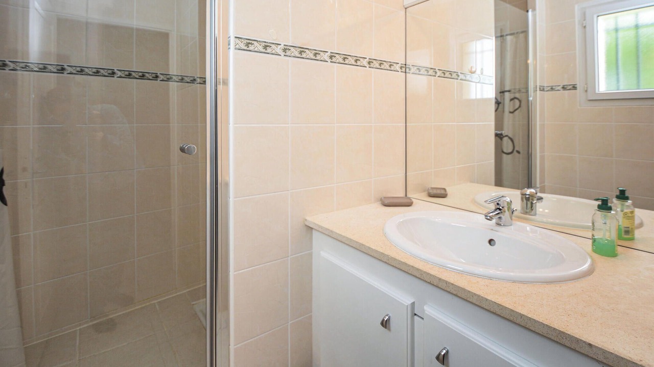 Photo of Bathroom in Aigues-Mortes